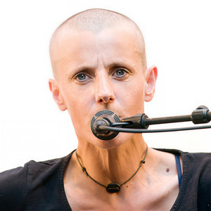 Sarah Bettens