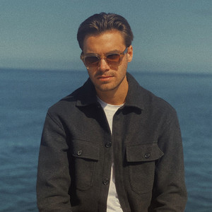 Julian Hall
