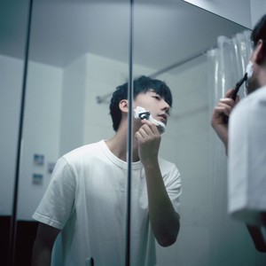 周岳曈