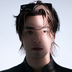 李铢衔James