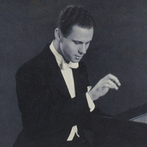 Malcolm Frager