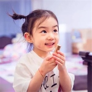 李乐祺（Lucky）
