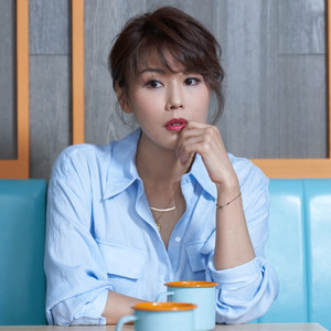 何嘉莉