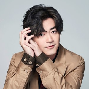 洪卓立