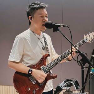 梁正
