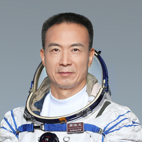 费俊龙资料,费俊龙最新歌曲,费俊龙MV视频,费俊龙音乐专辑,费俊龙好听的歌