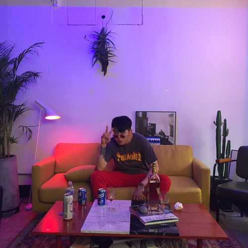 小蓝Blue资料,小蓝Blue最新歌曲,小蓝BlueMV视频,小蓝Blue音乐专辑,小蓝Blue好听的歌