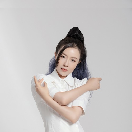 花僮资料,花僮最新歌曲,花僮MV视频,花僮音乐专辑,花僮好听的歌