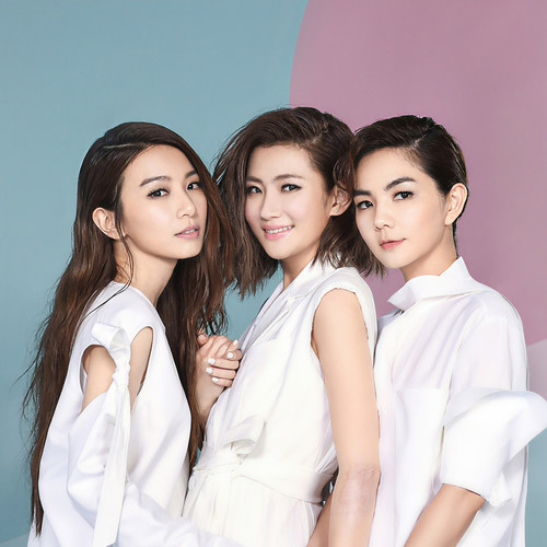 S.H.E资料,S.H.E最新歌曲,S.H.EMV视频,S.H.E音乐专辑,S.H.E好听的歌