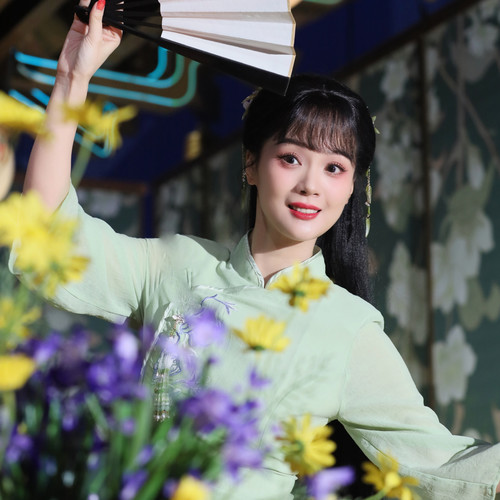 裘丹莉资料,裘丹莉最新歌曲,裘丹莉MV视频,裘丹莉音乐专辑,裘丹莉好听的歌